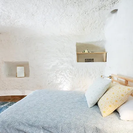 Apartament Home2book Boutique Cave Retreat, *